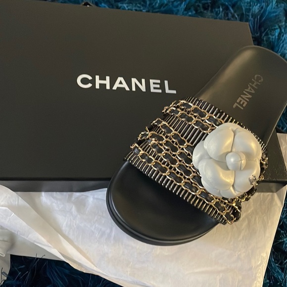 CHANEL Shoes Chanel Slide Sz 37 Poshmark